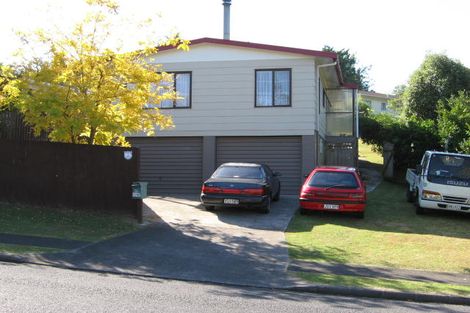 Photo of property in 17 Topliss Drive, Northcross, Auckland, 0632