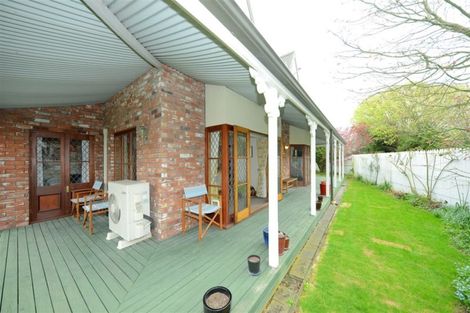 Photo of property in 1/16 Glenburn Place, Avonhead, Christchurch, 8042