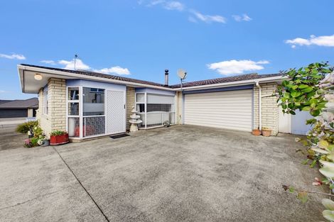 Photo of property in 66 Tukapa Street, Westown, New Plymouth, 4310