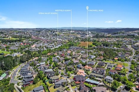 Photo of property in 11 Mackwell Road, Fairview Heights, Auckland, 0632