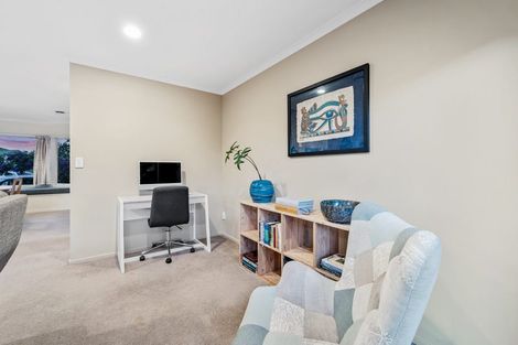 Photo of property in 46 Blue Heron Rise, Stanmore Bay, Whangaparaoa, 0932