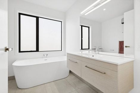 Photo of property in 33 Atkins Road, Luggate, Wanaka, 9382