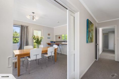 Photo of property in 39 Matuku Street, Two Mile Bay, Taupo, 3330