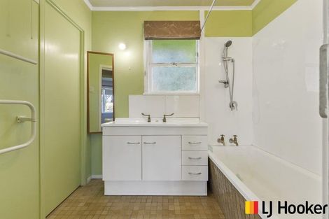 Photo of property in 13 Albion Place, Papakura, 2110