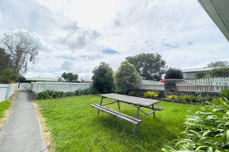 Photo of property in 152 Avondale Road, Avondale, Auckland, 1026