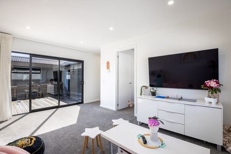 Photo of property in 3/20b Gordon Street, Glen Avon, New Plymouth, 4312