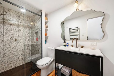 Photo of property in Courtenay Mews Apartments, 6/14 Alpha Street, Te Aro, Wellington, 6011