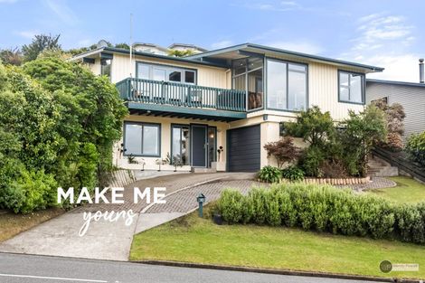 Photo of property in 30 Pekanga Road, Normandale, Lower Hutt, 5010
