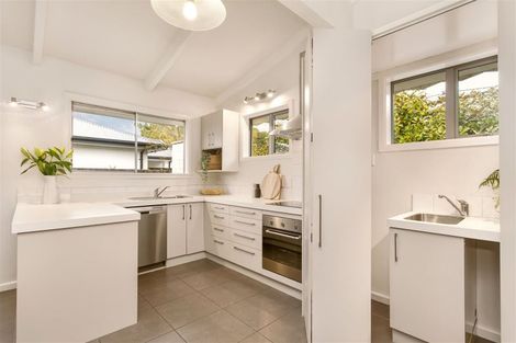 Photo of property in 130 Condell Avenue, Papanui, Christchurch, 8053