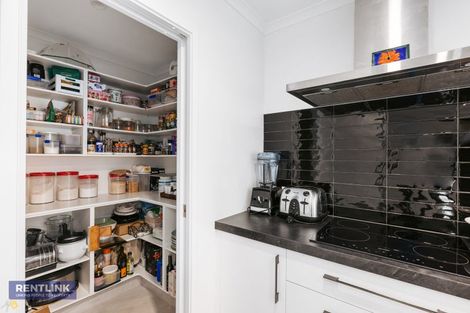 Photo of property in 28 Trans Tasman Way, Pyes Pa, Tauranga, 3112