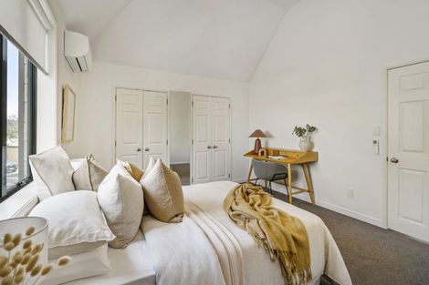 Photo of property in 4/52 Taharoto Road, Takapuna, Auckland, 0622