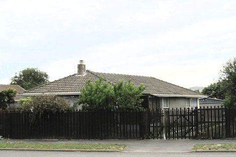 Photo of property in 90 Hay Street, Bromley, Christchurch, 8062