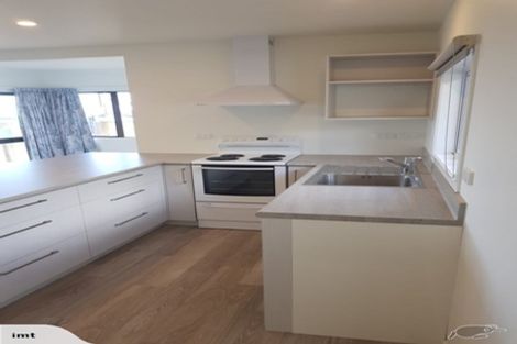 Photo of property in 14 Penny Lane, Silverstream, Upper Hutt, 5019