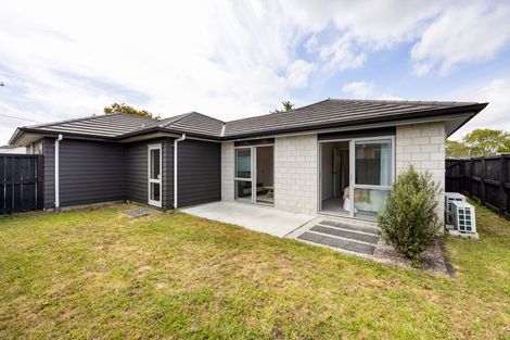 Photo of property in 2/7 Rutherford Street, Chedworth, Hamilton, 3210