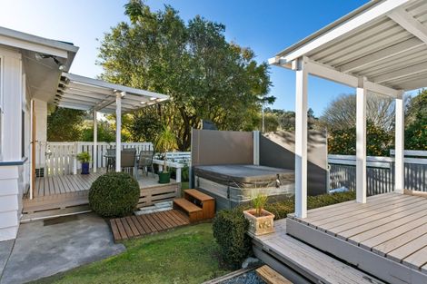 Photo of property in 27 Marian Drive, Inner Kaiti, Gisborne, 4010