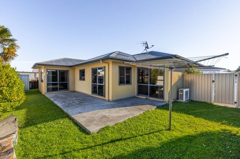Photo of property in 9a Oxford Street, Taradale, Napier, 4112
