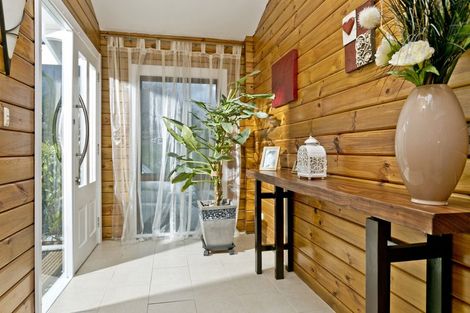 Photo of property in 32 Hobson Road, Lucas Heights, Auckland, 0632