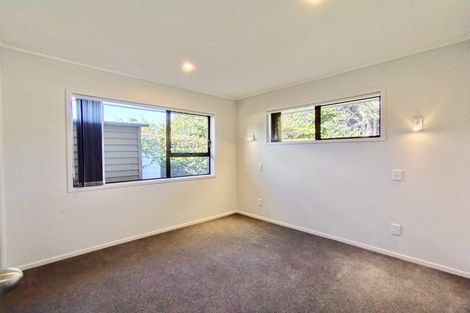 Photo of property in 2/11 Taharoto Road, Takapuna, Auckland, 0622