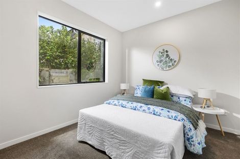 Photo of property in 23 Vinistra Road, Kumeu, 0810