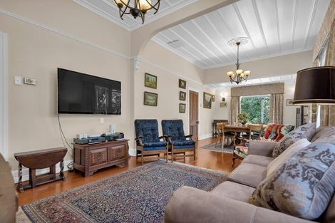 Photo of property in 3 Lake Road, Devonport, Auckland, 0624