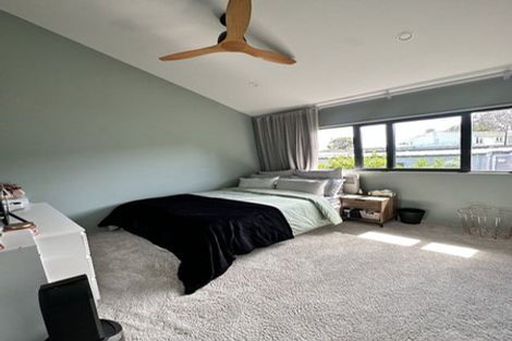 Photo of property in 39a Verbena Road, Birkdale, Auckland, 0626