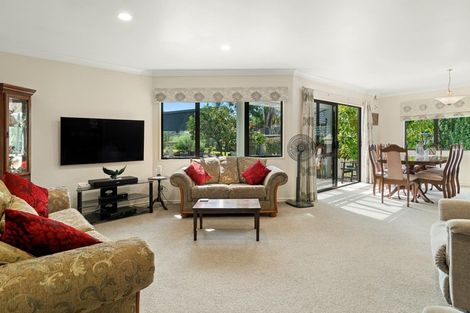 Photo of property in 32 Highgrove Place, Bethlehem, Tauranga, 3110