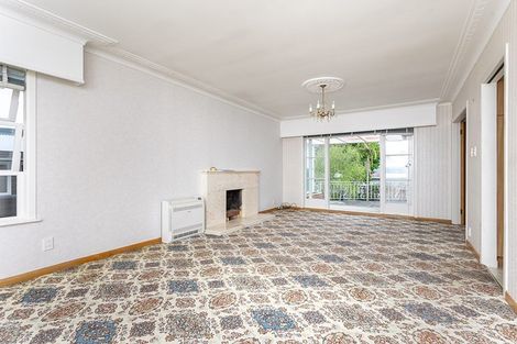 Photo of property in 2 Saratoga Avenue, Herne Bay, Auckland, 1011