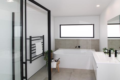 Photo of property in 4 Kea Court, Carterton, 5713