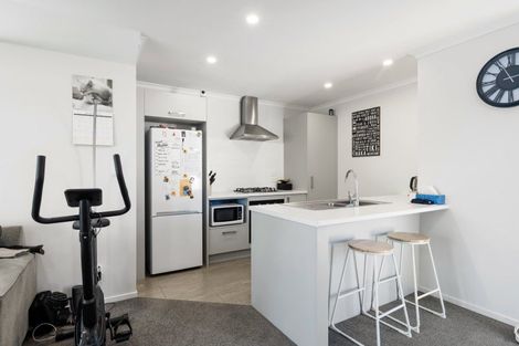 Photo of property in 1/15 Mabian Crescent, Deanwell, Hamilton, 3206