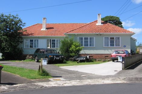 Photo of property in 7 Smith Crescent, Onehunga, Auckland, 1061