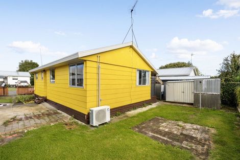 Photo of property in 2 Kim Lane, Nawton, Hamilton, 3200