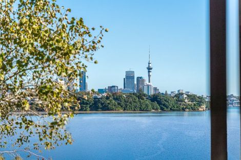 Photo of property in 20 Birkley Road, Bayswater, Auckland, 0622