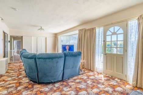 Photo of property in 71 Renfrew Street, Waikiwi, Invercargill, 9810