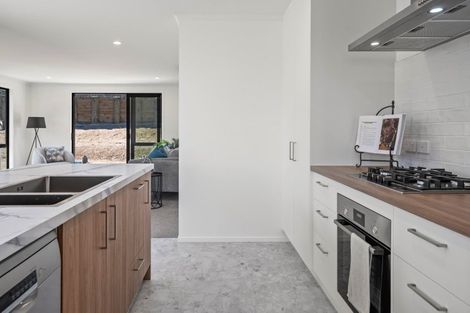 Photo of property in 44 Kohekohe Drive, Owhata, Rotorua, 3010