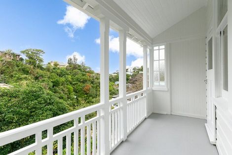 Photo of property in 5 Governor Road, Northland, Wellington, 6012
