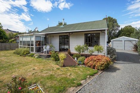 Photo of property in 12 Reeves Street, Cheviot, 7310