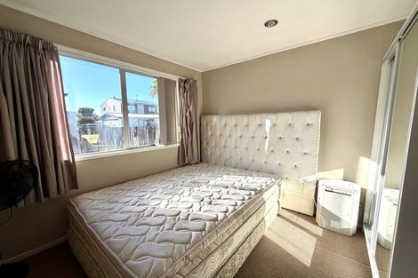 Photo of property in 23 Hyperion Drive, Randwick Park, Auckland, 2105