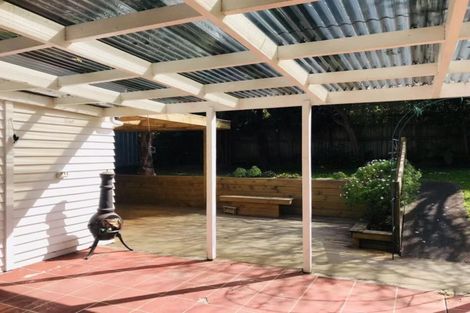 Photo of property in 21 Channel Road, Campbells Bay, Auckland, 0630