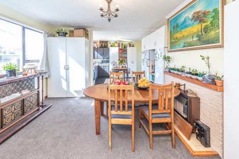 Photo of property in 75 Fitzherbert Avenue, Tawhero, Whanganui, 4501