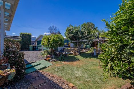 Photo of property in 37 Young Street, Morrinsville, 3300