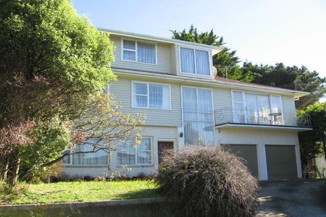 Photo of property in 10 Rajkot Terrace, Broadmeadows, Wellington, 6035