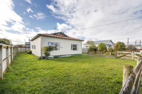 Photo of property in 28 Cambridge Street, Milson, Palmerston North, 4414