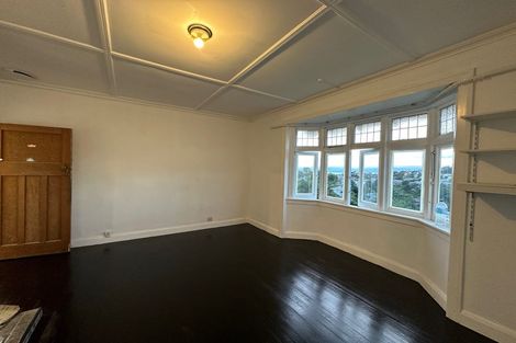 Photo of property in 56 Raroa Road, Kelburn, Wellington, 6012