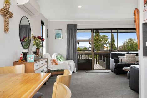 Photo of property in 4 Kempton Place, Richmond Heights, Taupo, 3330