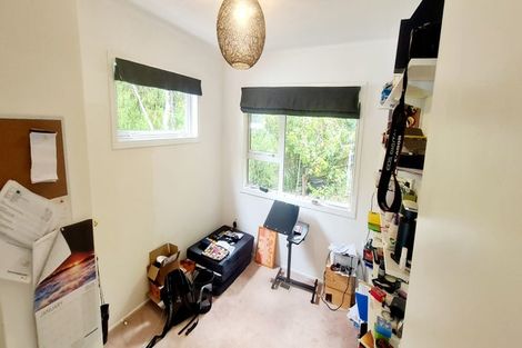 Photo of property in 24c Chatsworth Road, Silverstream, Upper Hutt, 5019