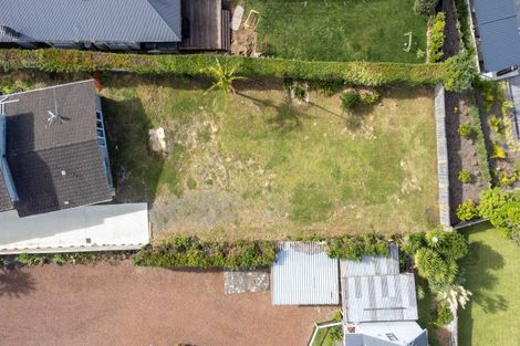 Photo of property in 2/75 Marine Parade, Mellons Bay, Auckland, 2014