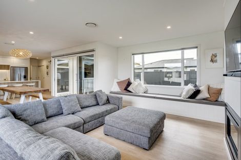 Photo of property in 12 Hikawera Drive, Frimley, Hastings, 4120