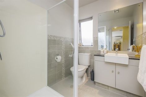 Photo of property in 48 Pickaberry Avenue, Karaka, Papakura, 2113