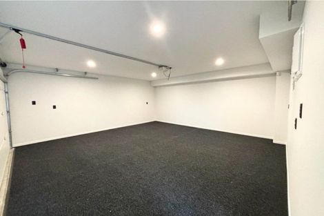 Photo of property in 2 Embling Place, Eastern Beach, Auckland, 2012