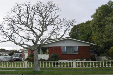 Photo of property in 33 Poaka Avenue, Dinsdale, Hamilton, 3204